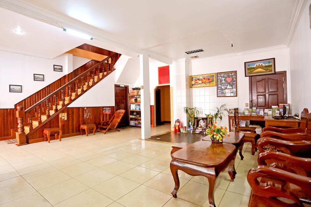 Hang Tep Hostel Siem Reap Exterior photo